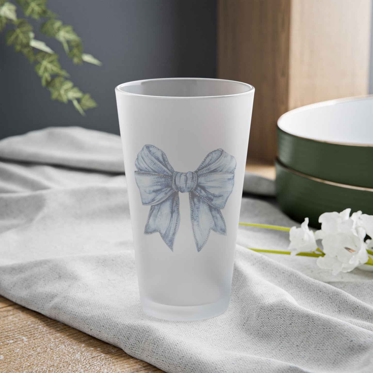 Denim Bow Frosted Pint Glass, 16oz