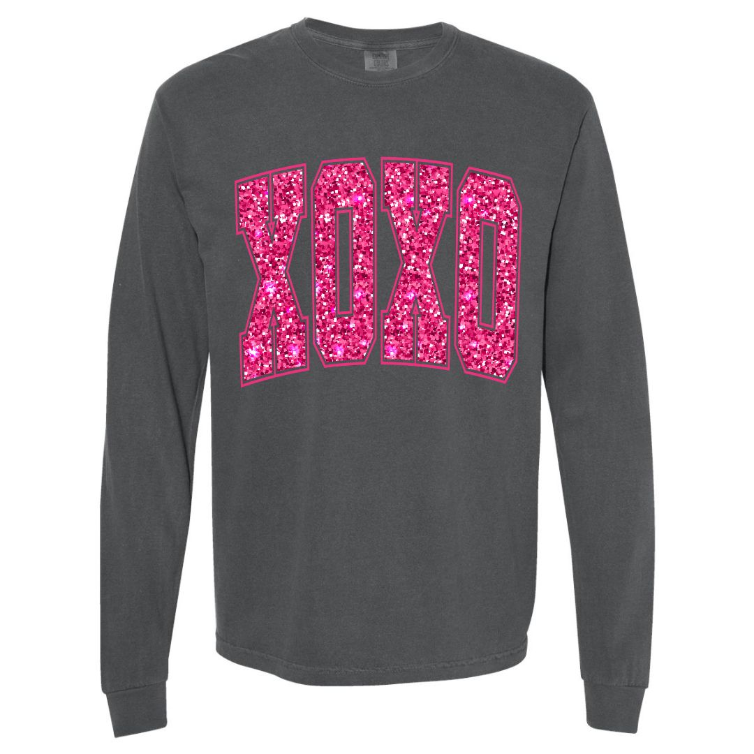 XOXO Faux Sequins T-shirt