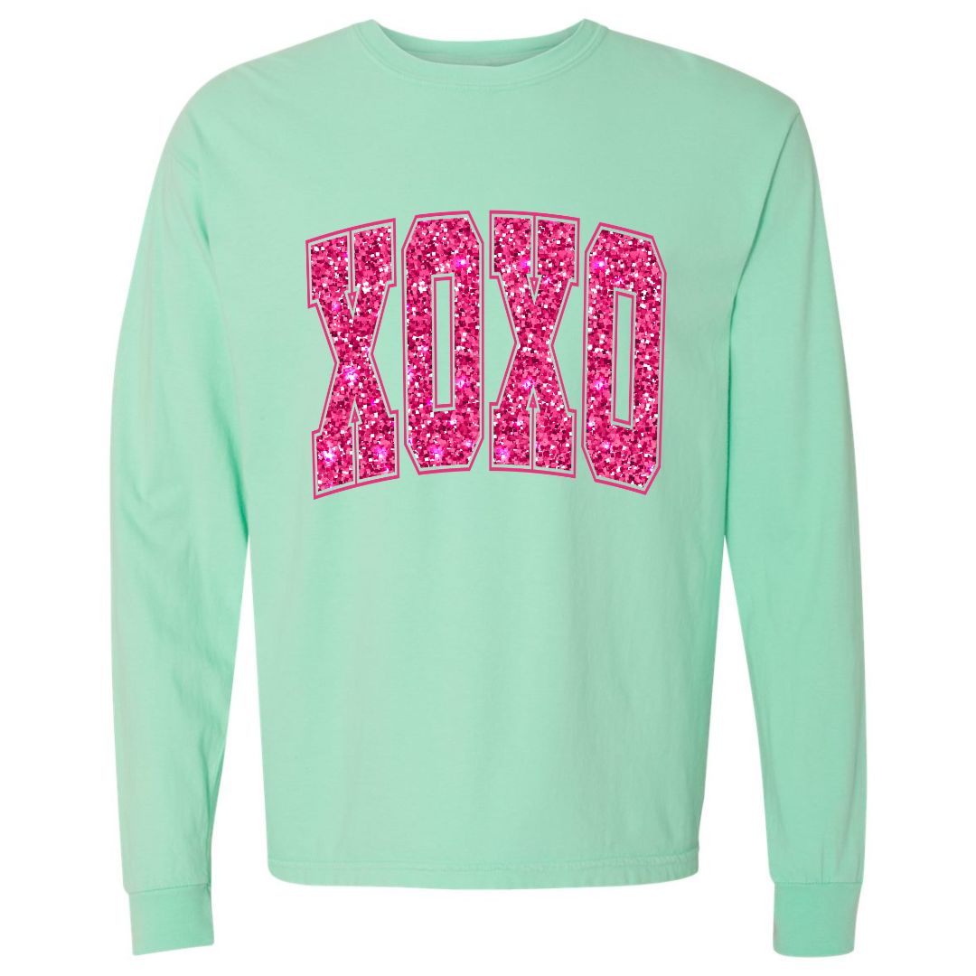 XOXO Faux Sequins T-shirt